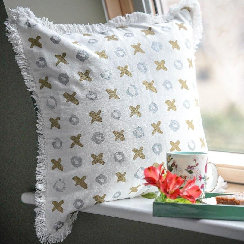 xoxo cushion
