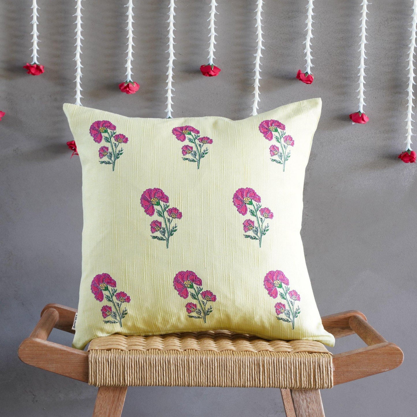 Alia Floral Cushion Cover - Tikauo