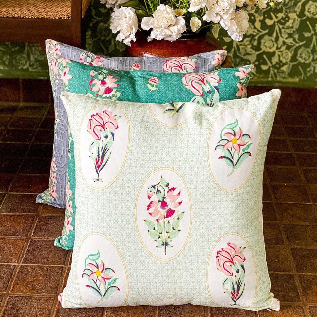 Les Indes Champa Cushion Cover - Tikauo